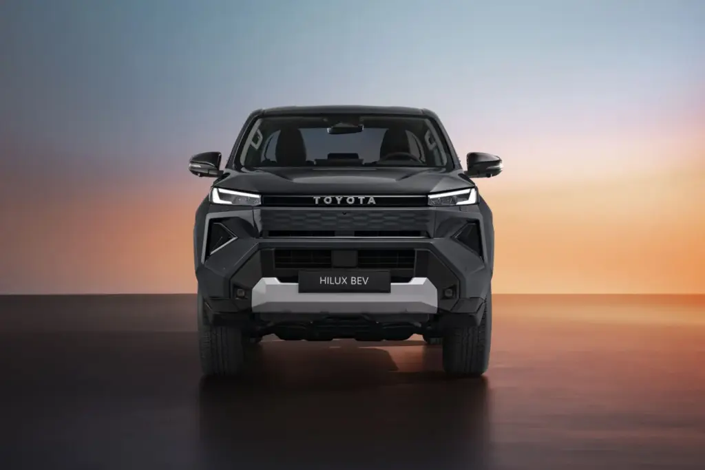 Toyota Hilux estrena version electrica 1 Motor16