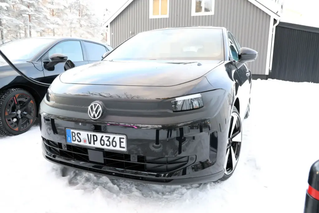 Volkswagen ID. Polo R Line Sportline 2026 10 Motor16