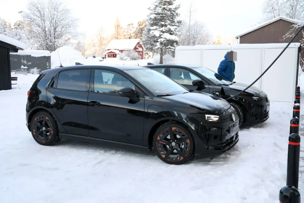 Volkswagen ID. Polo R Line Sportline 2026 30 Motor16