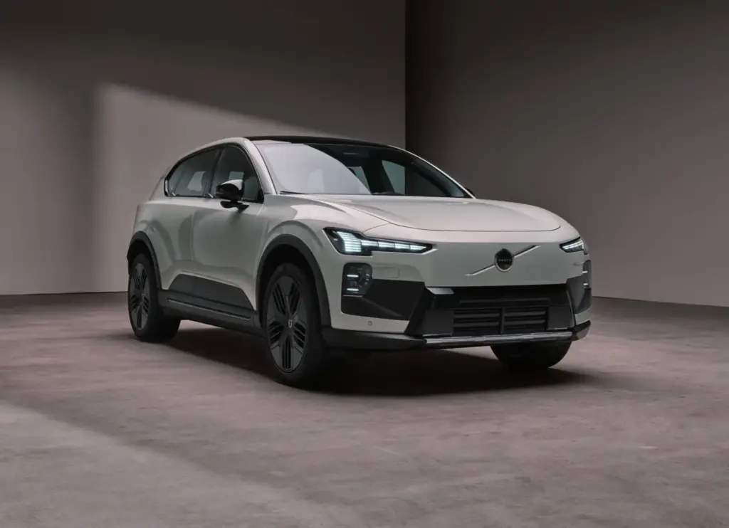 Volvo EX60 Cross Country 3 Motor16