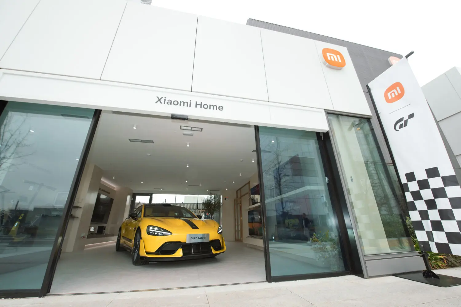 Xiaomi SU7 Ultra, el hipercoche eléctrico que ya puedes ver en Madrid… aunque todavía no lo puedas conducir