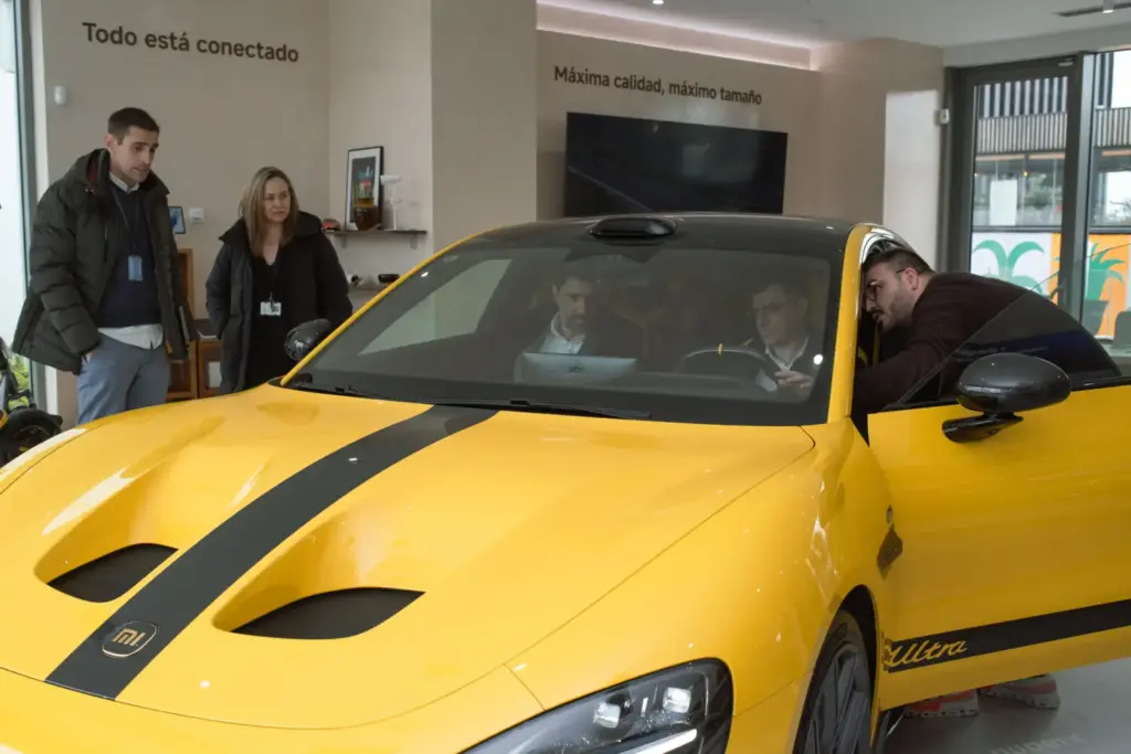 XIAOMI SU7 ULTRA EN MADRID 3 Motor16