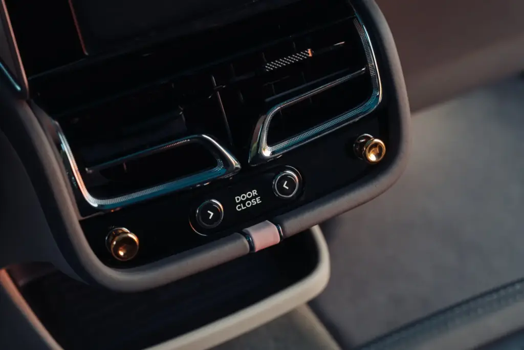 bentley boodles 2026 joya joyeria 1 Motor16