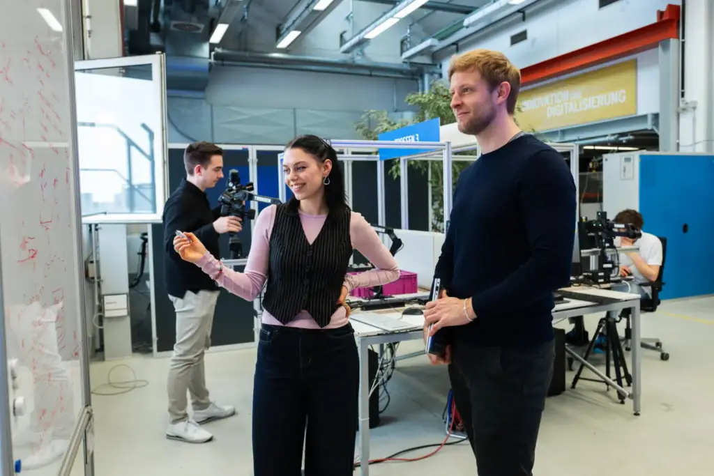 Los robots humanoides de BMW llegan a Europa tras triunfar en EE. UU.