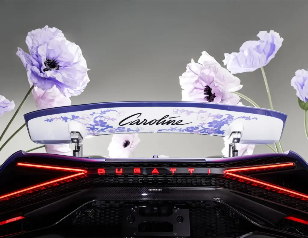 Este Bugatti W16 Mistral Caroline es una oda a las flores, a la alta costura y a una hija