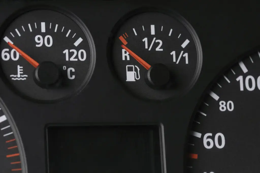 coche motor temperatura