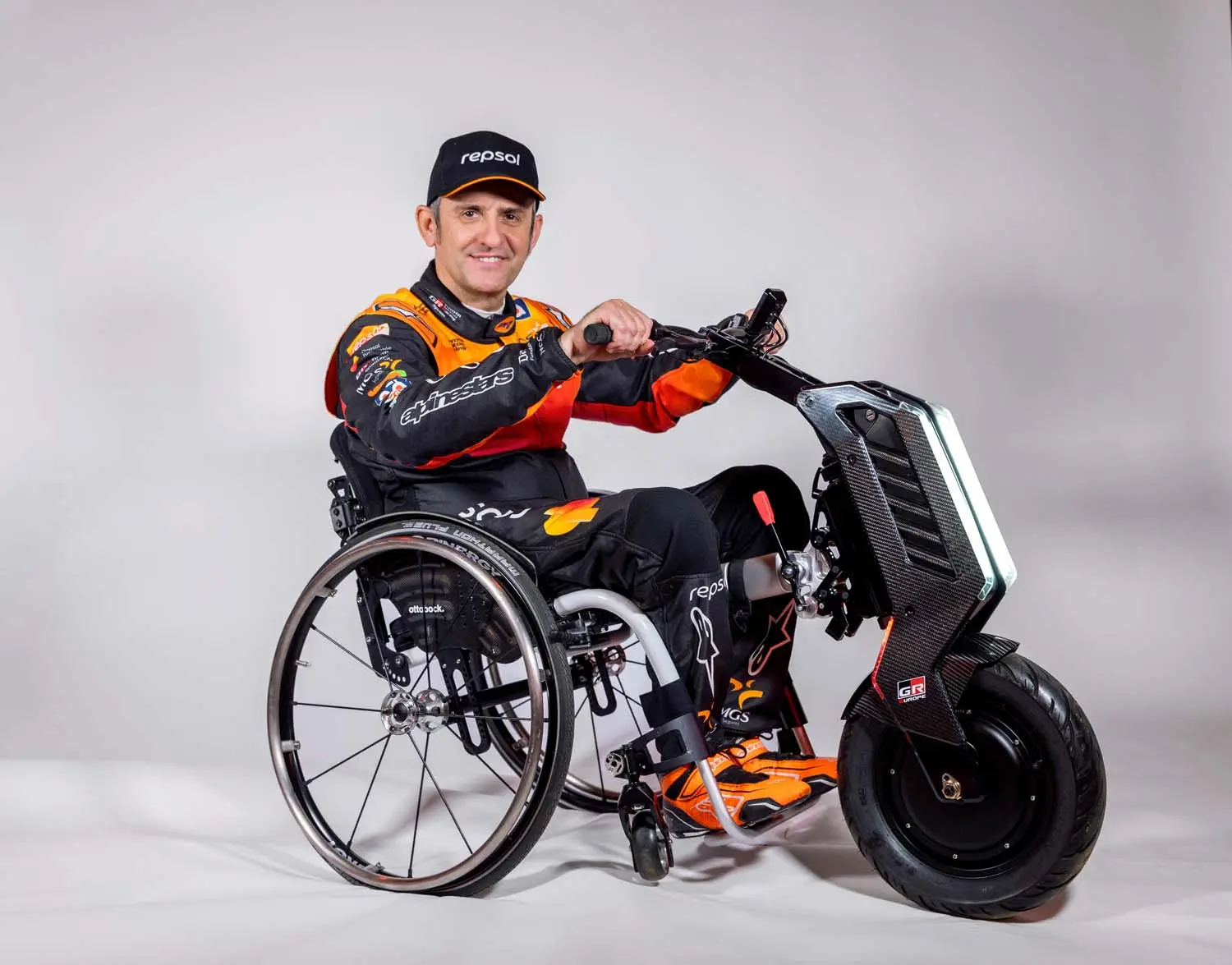 Yosh-e GR, la silla de ruedas eléctrica de Toyota que alcanza 45 km/h y redefine la movilidad inclusiva