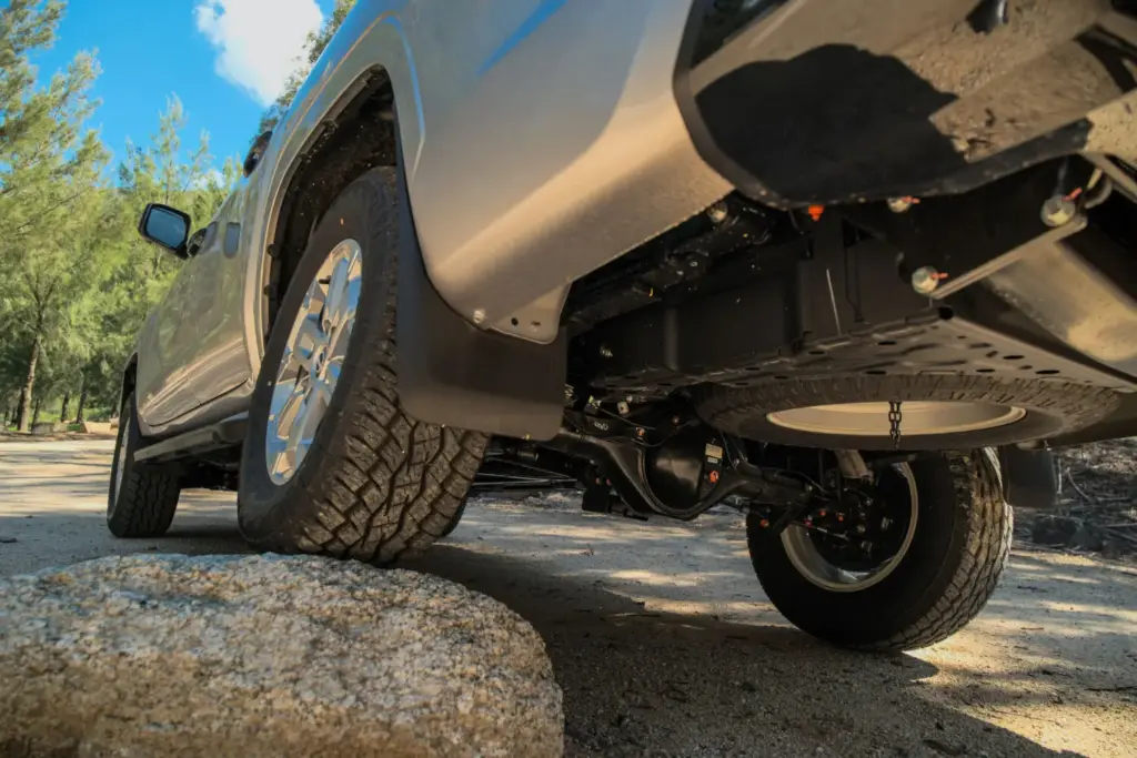 Nissan Navara 2026: tres suspensiones distintas para un mismo 4x4