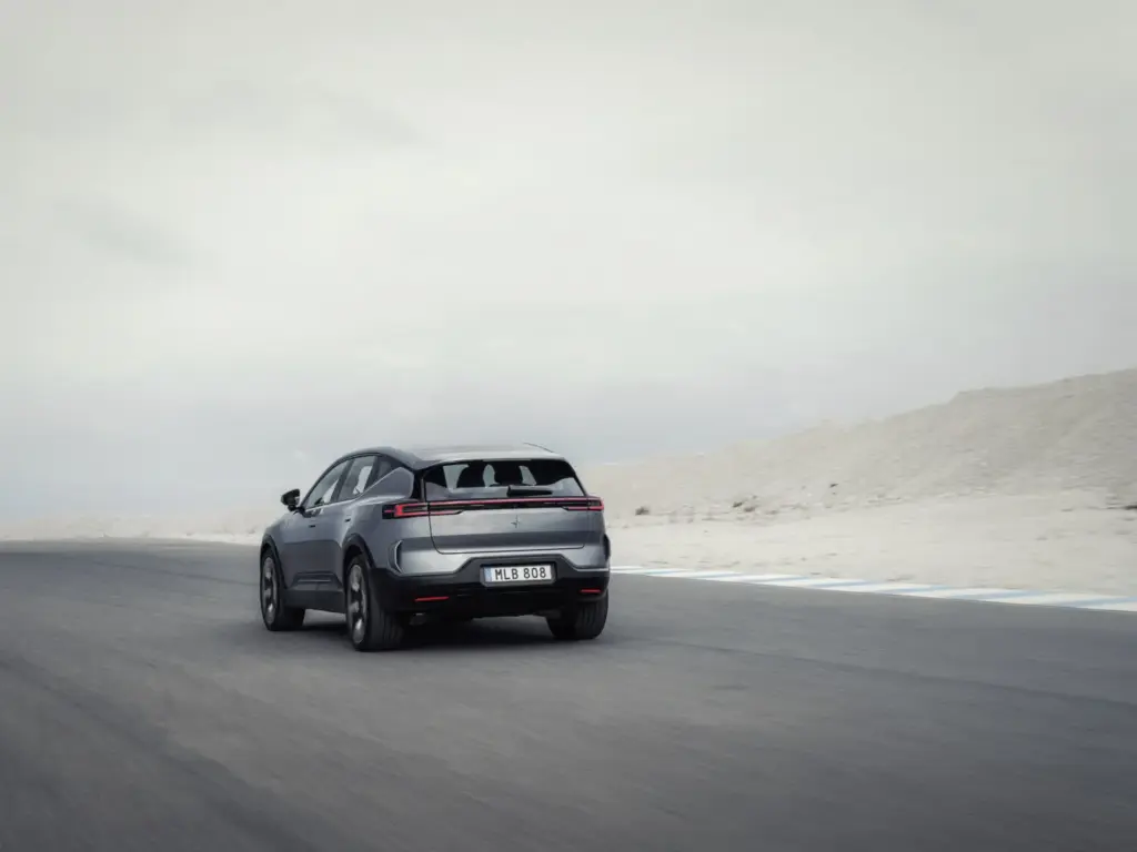 Polestar 3 2027: Arquitectura de 800 voltios y hasta 680 CV de potencia 10 Motor16 nuevo polestar 3 2027 28 Motor16