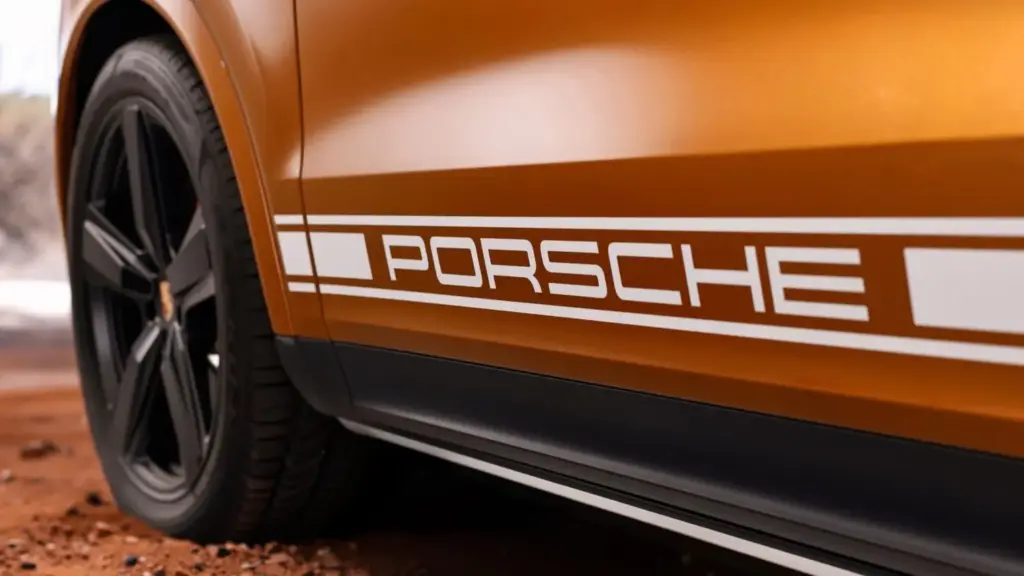 Ferdinand Porsche, un ingeniero australiano y el homenaje a los 75 años de una apasionante historia