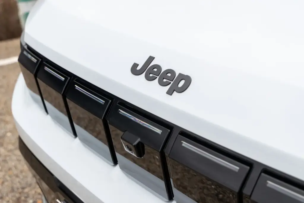 Prueba del Jeep E Compass First Edition 74 kWh: La civilización puede esperar