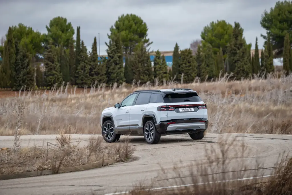 prueba jeep compass electrico 2026 motor 16 22 Motor16