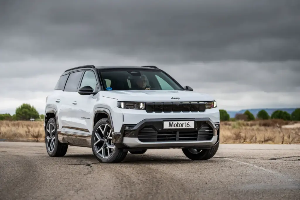 prueba jeep compass electrico 2026 motor 16 27 Motor16