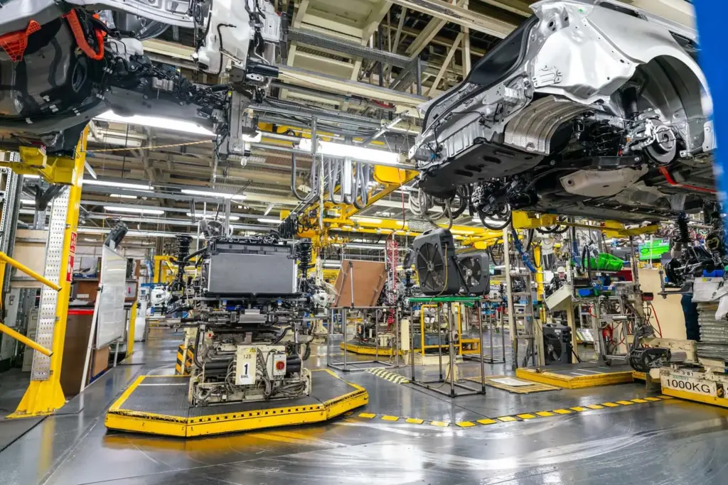 Toyota da una nueva oportunidad a los usados: así recicla vehículos al final de su vida útil 2 Motor16 toyotacircularfactoryuk7 Motor16