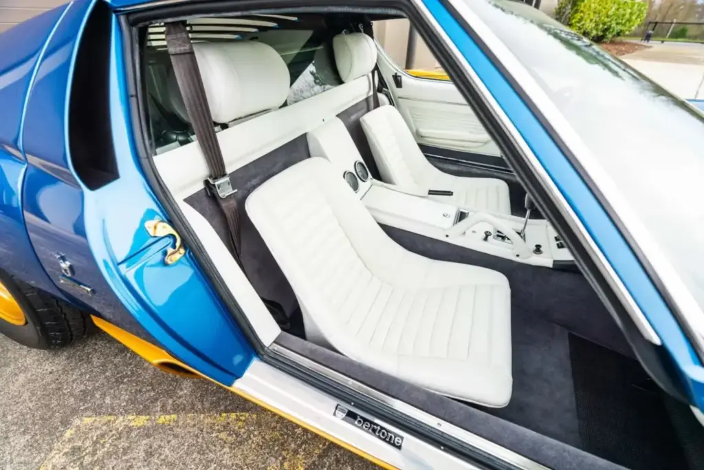 1972 Lamborghini Miura SV Mecum 25 Motor16