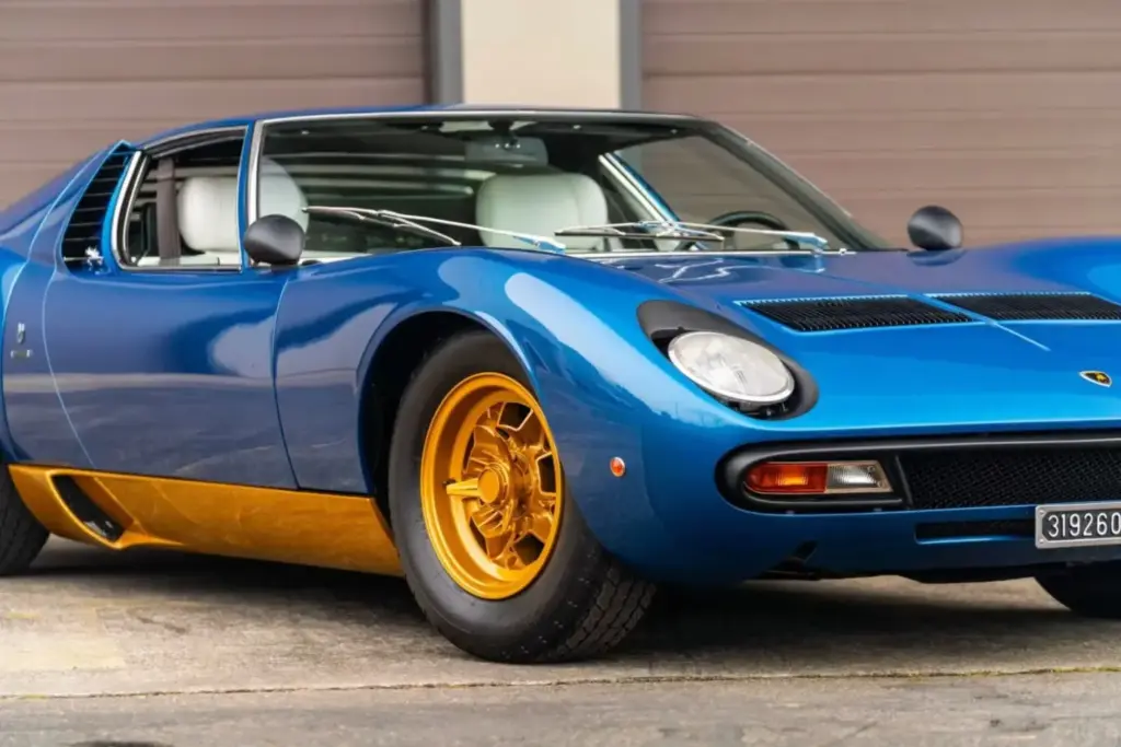 1972 Lamborghini Miura SV Mecum 31 Motor16
