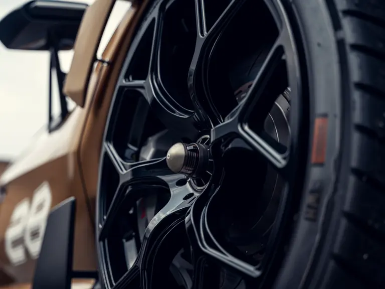 2022 Lamborghini Essenza SCV12 Sothebys 22 Motor16