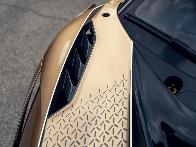 2022 Lamborghini Essenza SCV12 Sothebys 25 Motor16