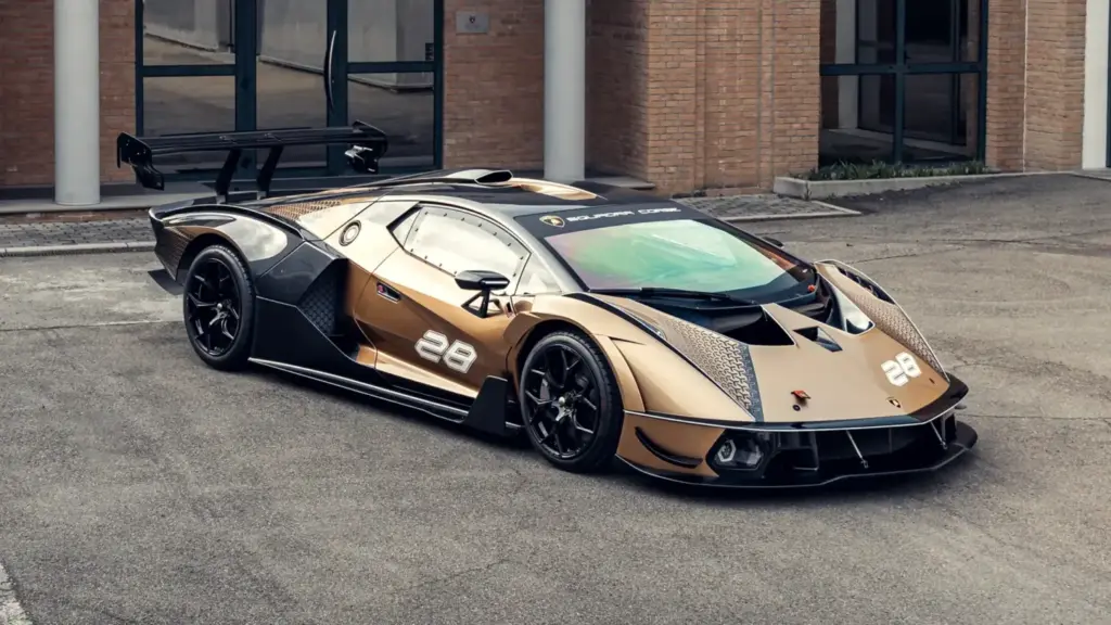 2022 Lamborghini Essenza SCV12 Sothebys 33 Motor16