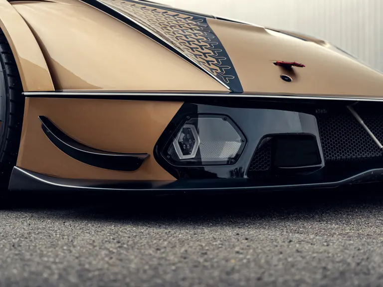 2022 Lamborghini Essenza SCV12 Sothebys 41 Motor16