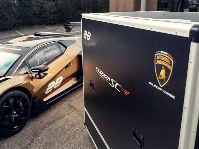 2022 Lamborghini Essenza SCV12 Sothebys 42 Motor16