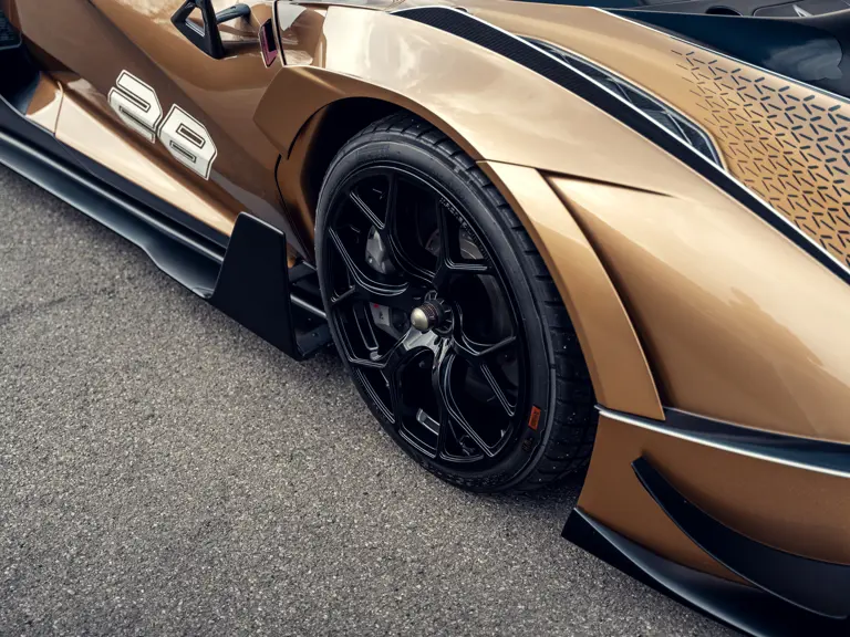 2022 Lamborghini Essenza SCV12 Sothebys 44 Motor16