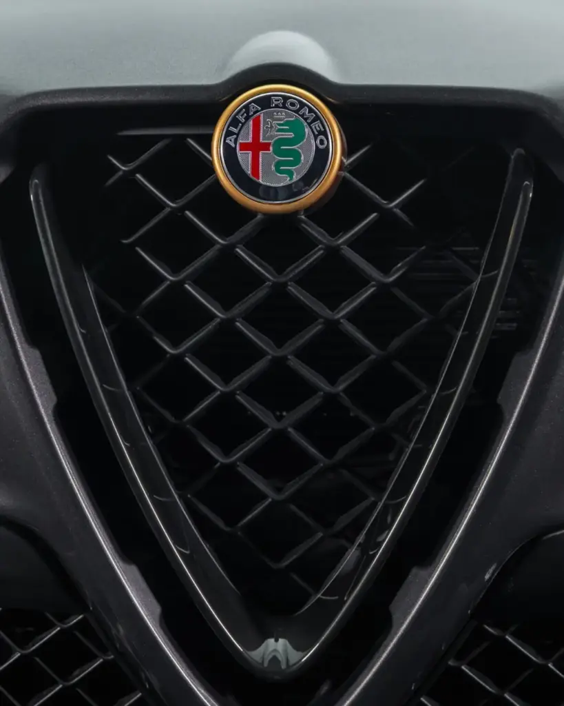 2026 Alfa Romeo Stelvio QV 115 Bespoke Edizione 2 Motor16