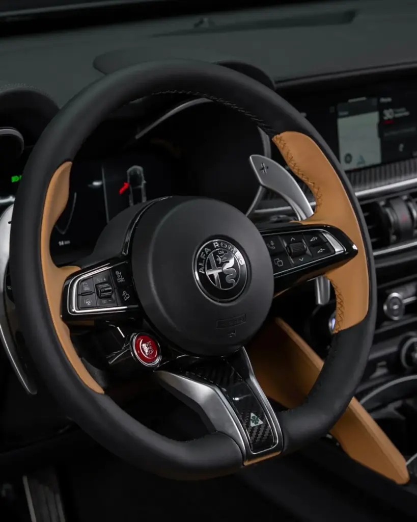 2026 Alfa Romeo Stelvio QV 115 Bespoke Edizione 5 Motor16