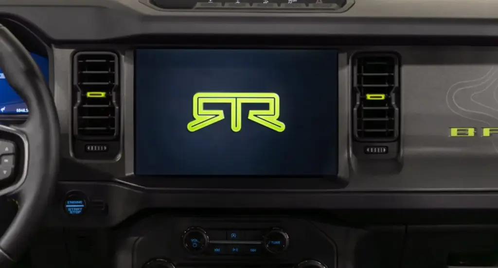 El Ford Bronco RTR nos deleita con su interior a un paso de su lanzamiento 6 Motor16 2026 Ford Bronco RTR Interior 3 Motor16