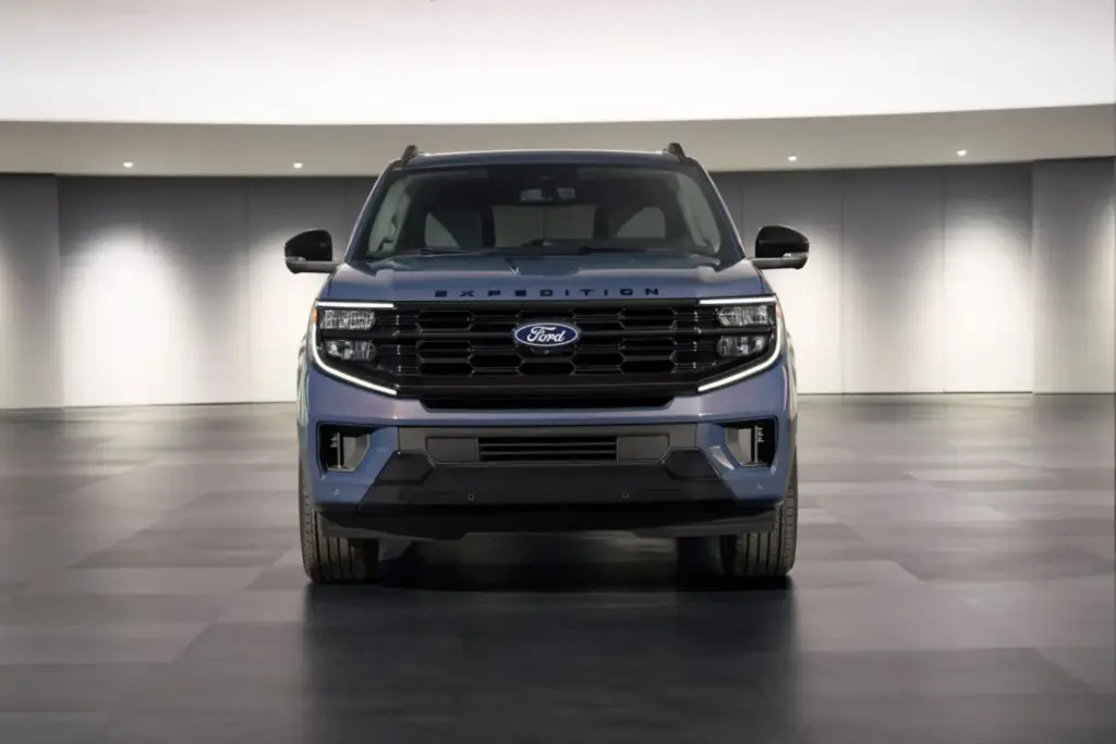 2026 Ford Expedition 30 Years 4 Motor16