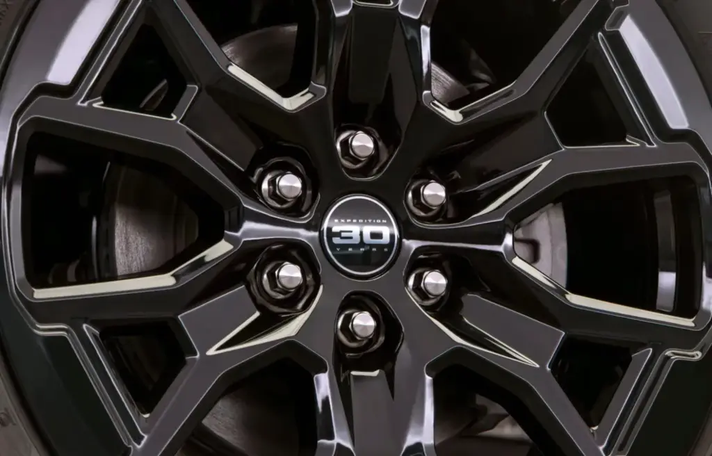 2026 Ford Expedition 30 Years 7 Motor16