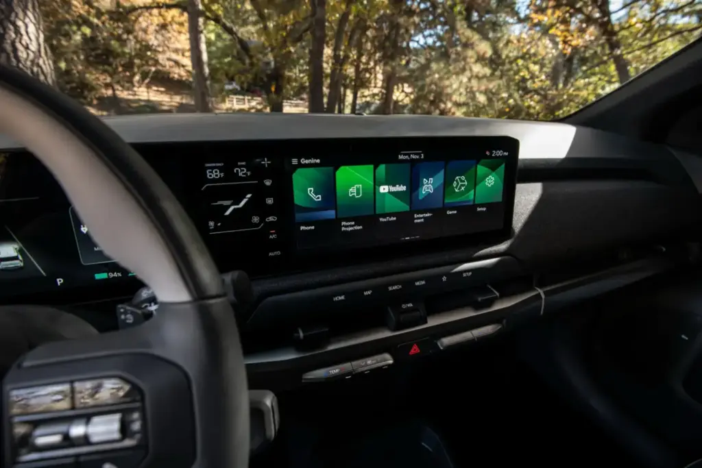 2026 Kia EV3 EE UU 30 Motor16