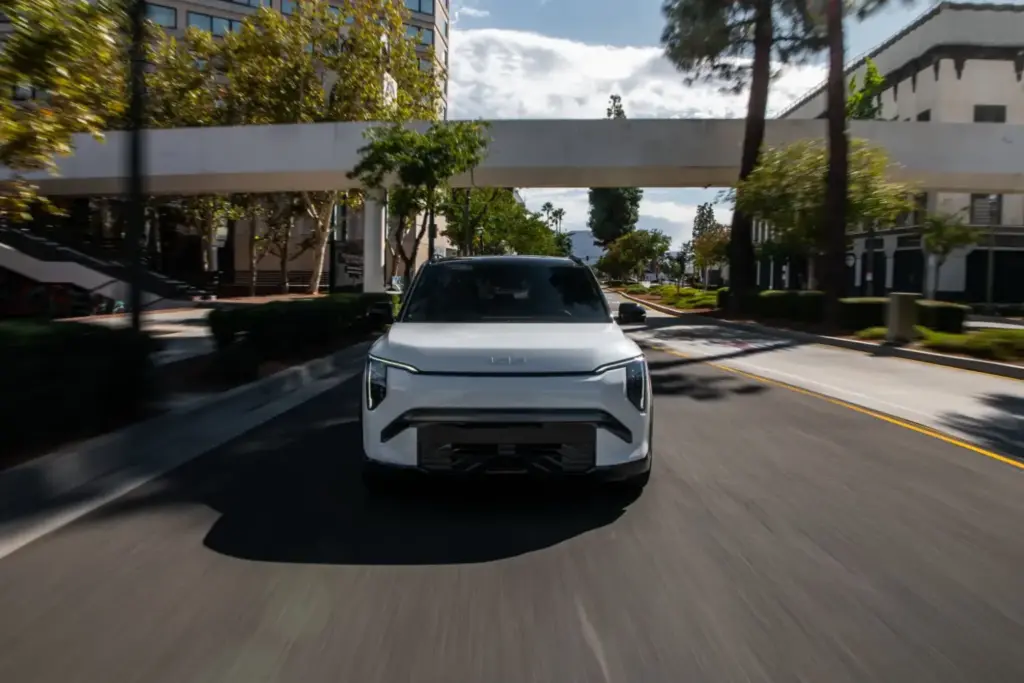 2026 Kia EV3 EE UU 8 Motor16