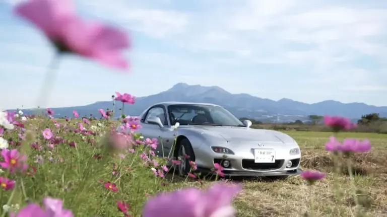 El Mazda RX-7 que cuenta una historia de 25 años en compañía de su propietaria