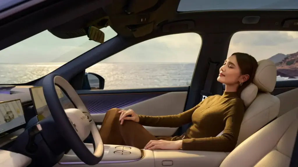 2026 Nissan NX8 42 Motor16