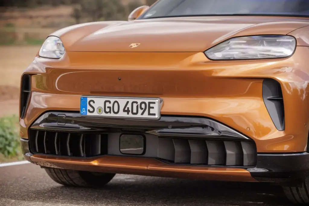 Porsche Cayenne Electric: Conducimos el SUV eléctrico que desafía las leyes de la física 28 Motor16 2026 Porsche Cayenne Electric Al Volante 54 Motor16