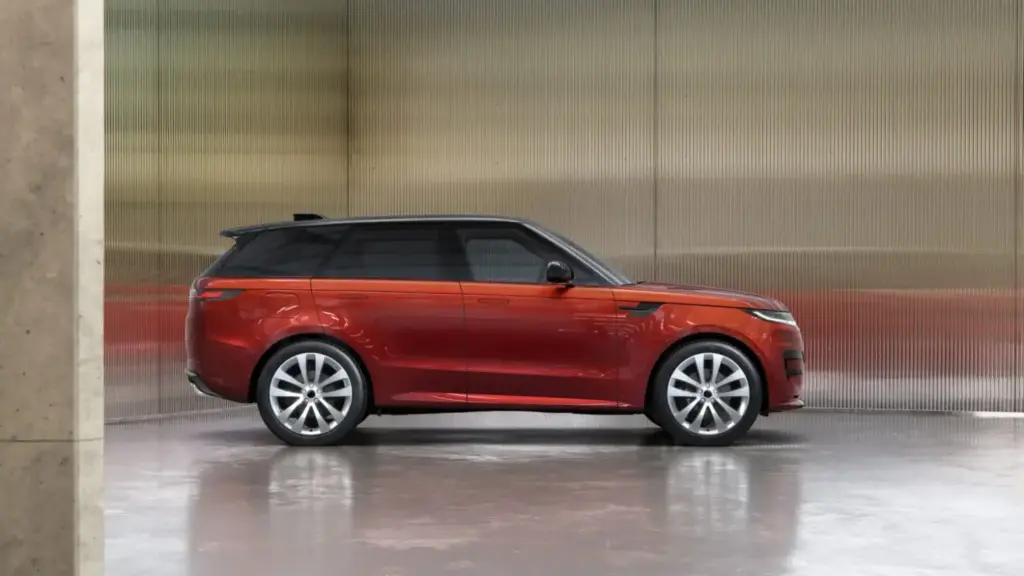 2026 Range Rover Sport Twenty Edition 13 Motor16