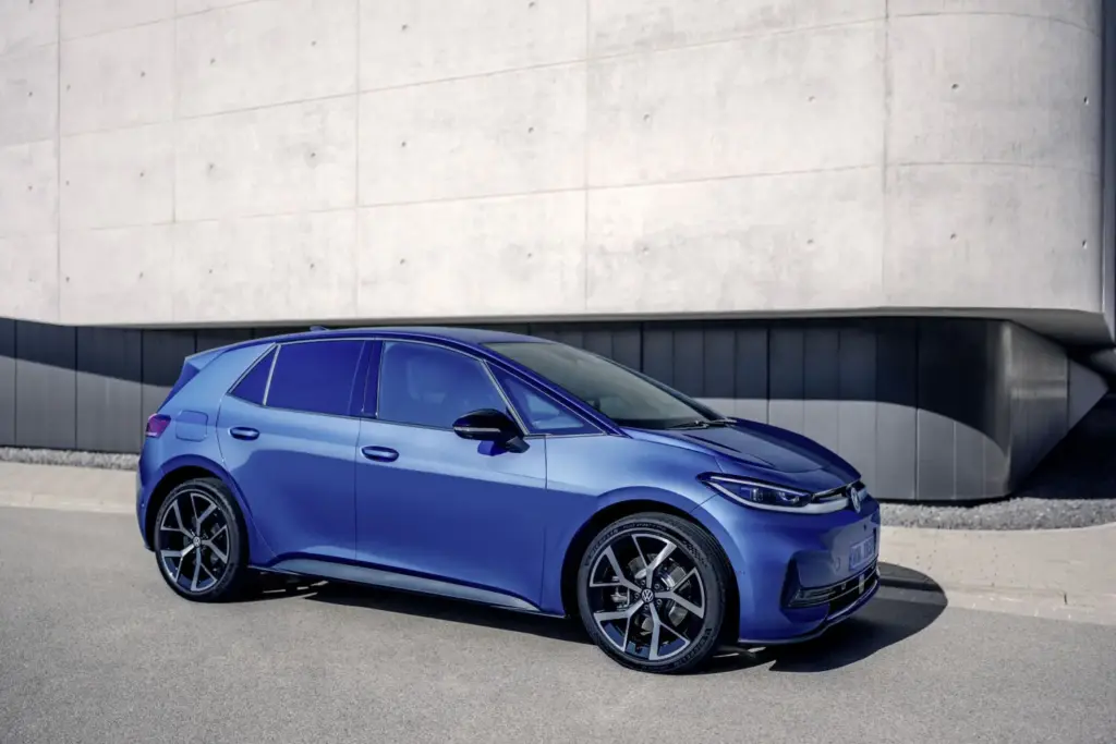 2026 Volkswagen ID3 Neo 6 Motor16