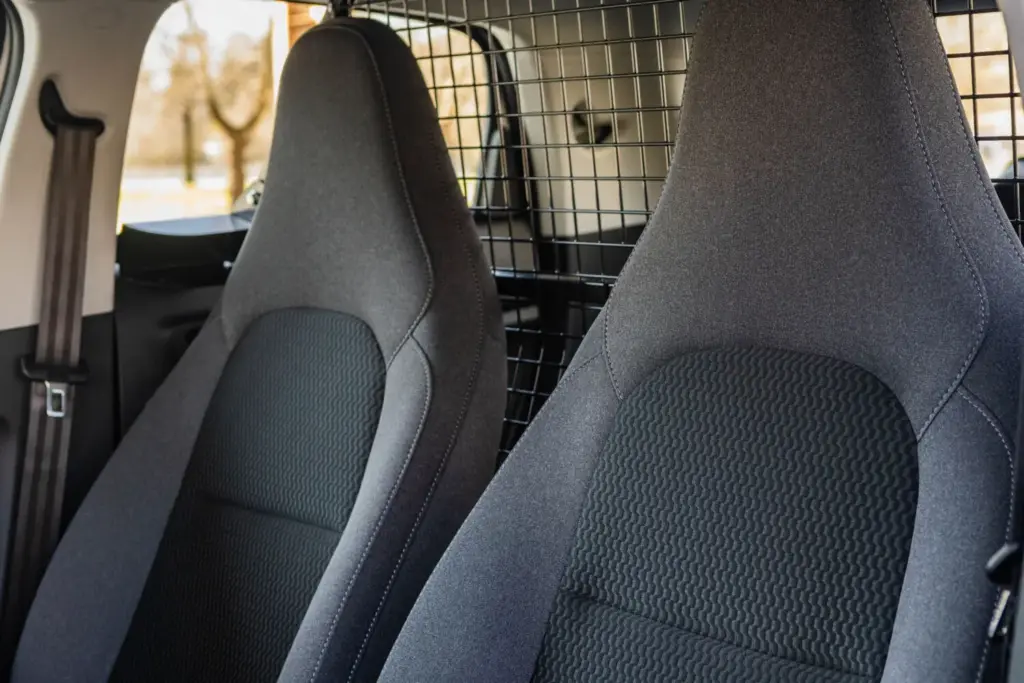 El Leapmotor T03 se adapta para cargárselo todo 16 Motor16 2026 leapmotor t03 lcv 11 Motor16