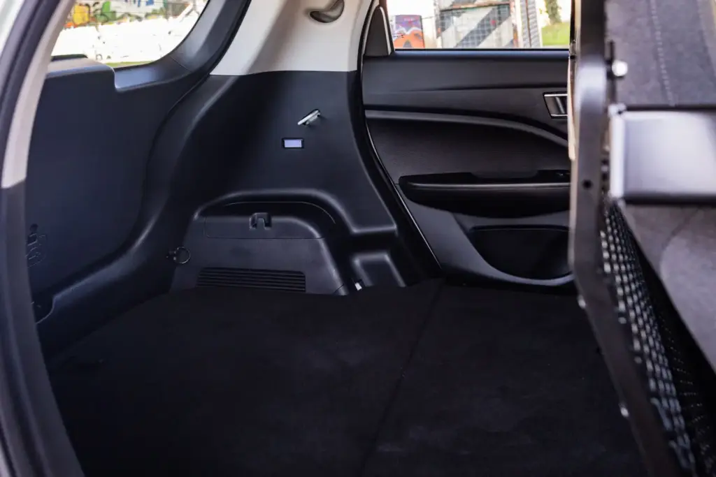 El Leapmotor T03 se adapta para cargárselo todo 20 Motor16 2026 leapmotor t03 lcv 15 Motor16