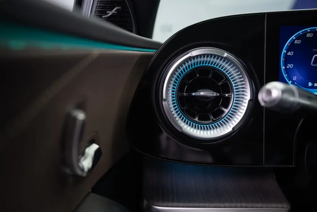 2026 mercedes benz clase c electrico 24 Motor16