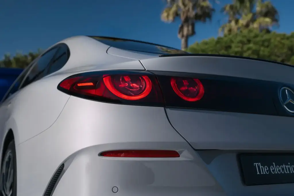 2026 mercedes benz clase c electrico 40 Motor16