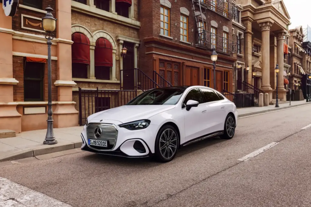 2026 mercedes benz clase c electrico 77 Motor16