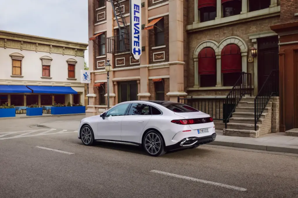 2026 mercedes benz clase c electrico 79 Motor16