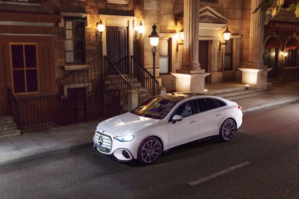 2026 mercedes benz clase c electrico 88 Motor16