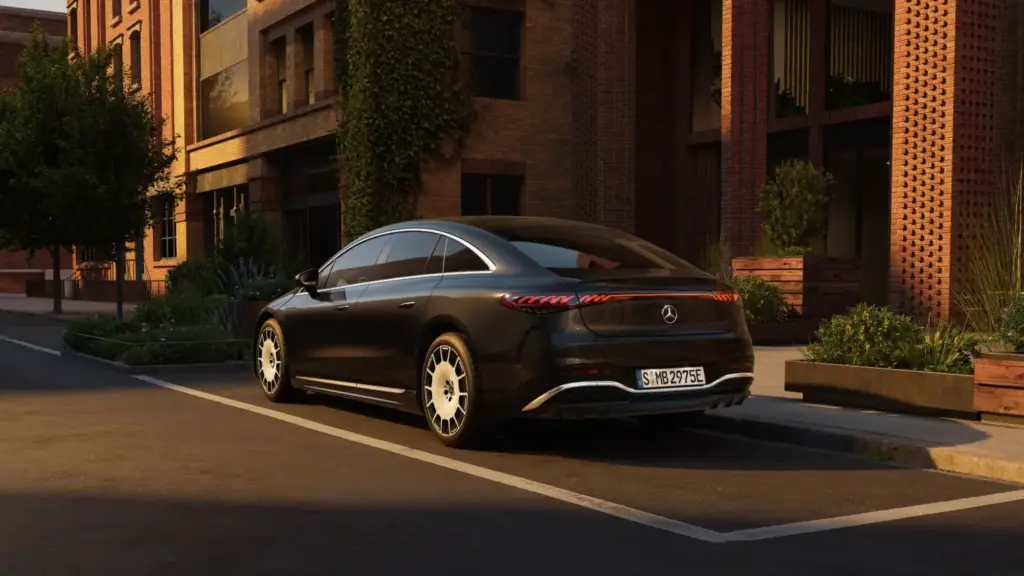 2026 mercedes benz eqs 12 Motor16