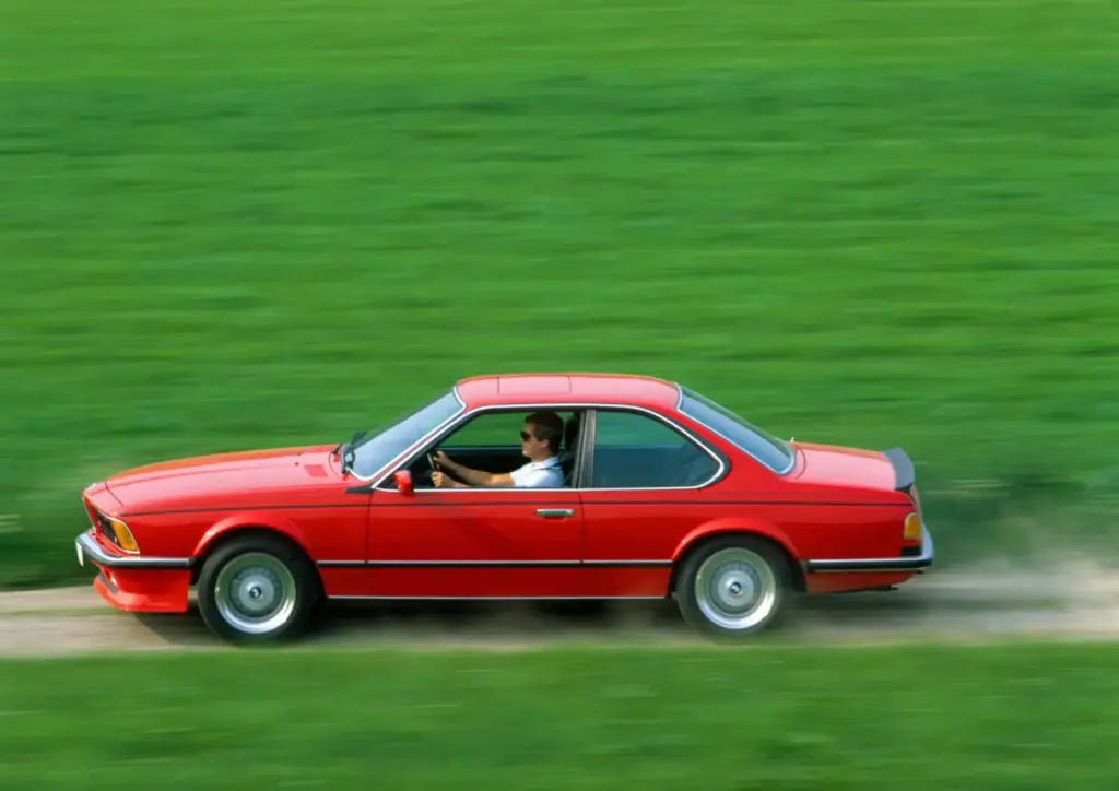 50 ANOS BMW SERIE 6 2 Motor16