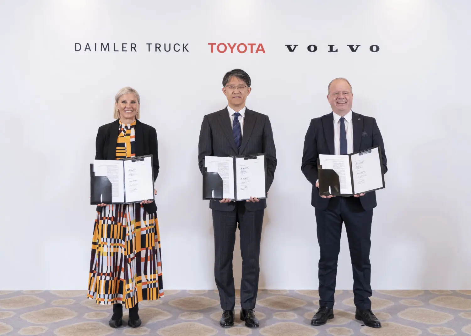 Hidrógeno en el transporte: Toyota se suma a Daimler Truck y Volvo Group en cellcentric para dinamizar la tecnología