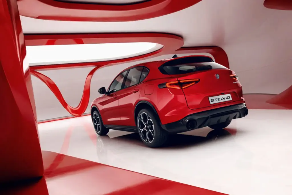 Alfa Romeo Stelvio Pack Performance 2 Motor16