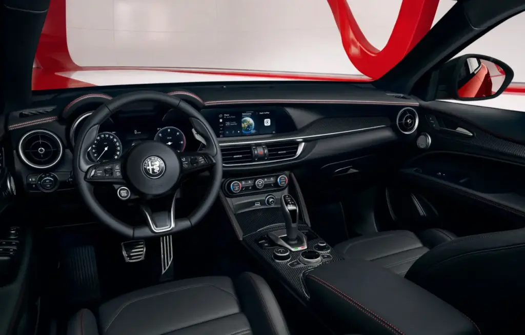 Alfa Romeo Stelvio Pack Performance 4 Motor16